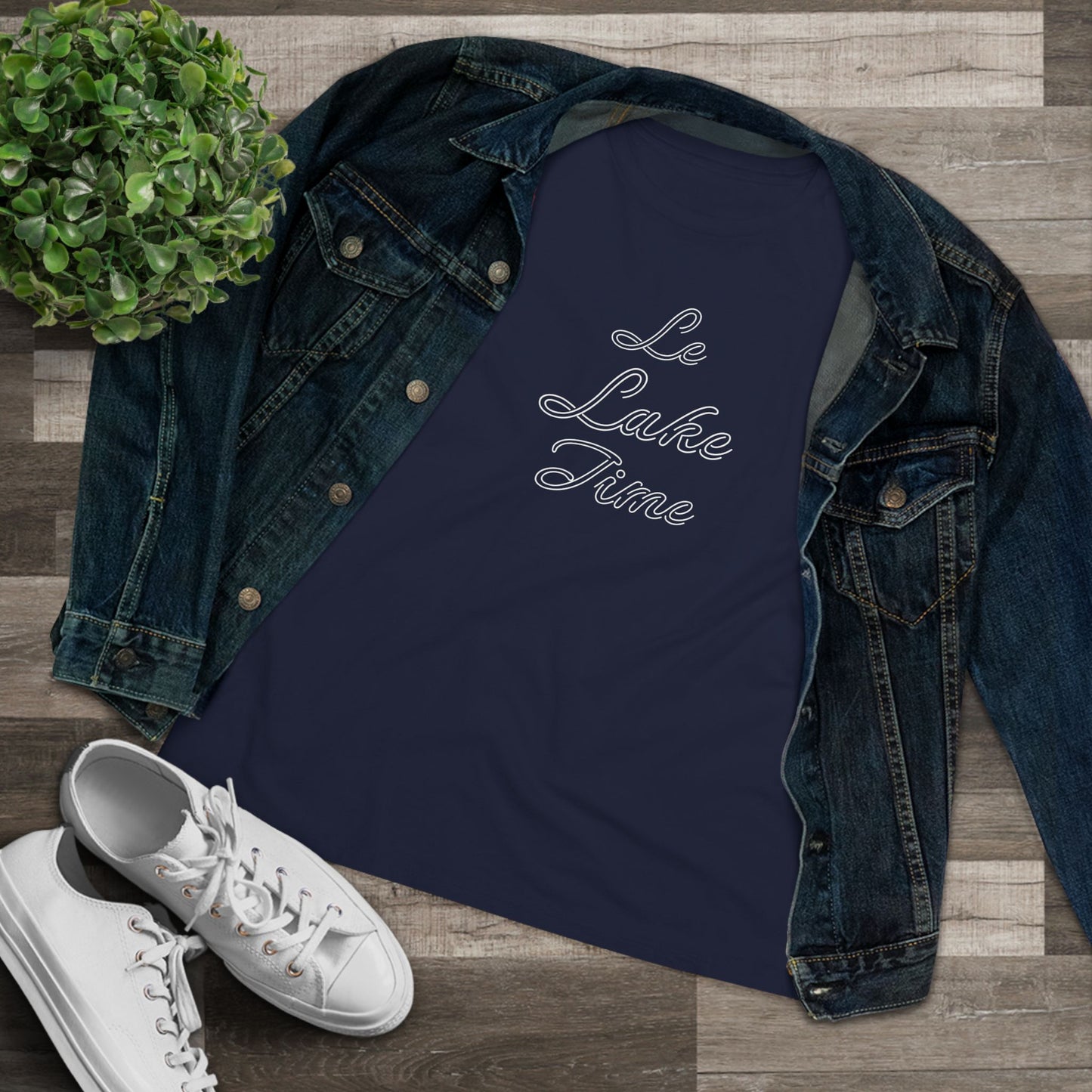Womens Relaxed T-Shirt | 'Le Lake Time'
