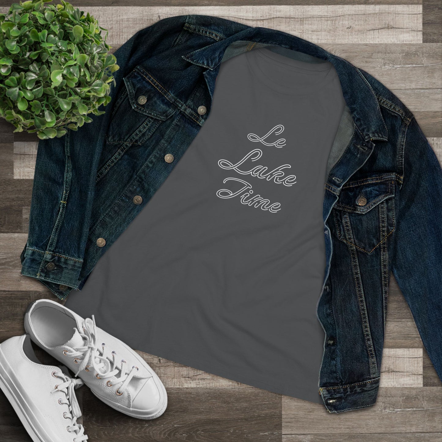 Womens Relaxed T-Shirt | 'Le Lake Time'