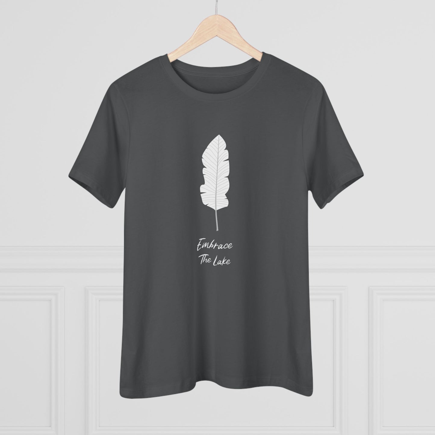 'Embrace the Lake' | Relaxed Womens Casual T-Shirt
